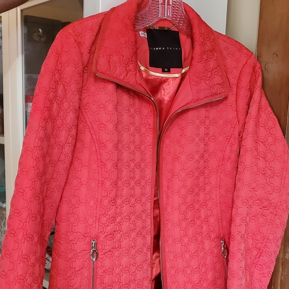 Zip up Jacket